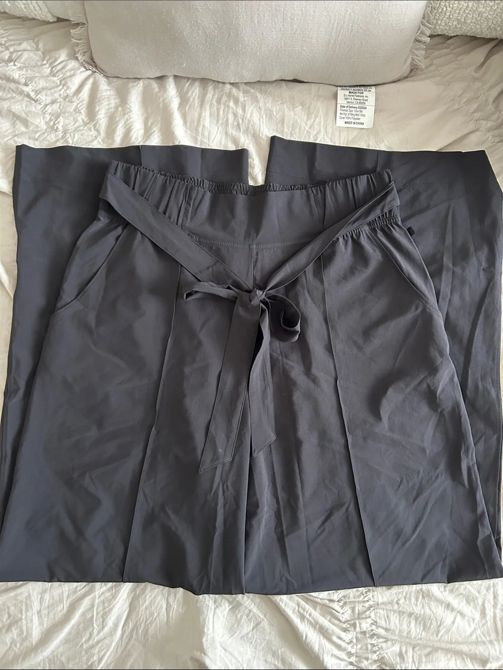 lululemon athletica size 12